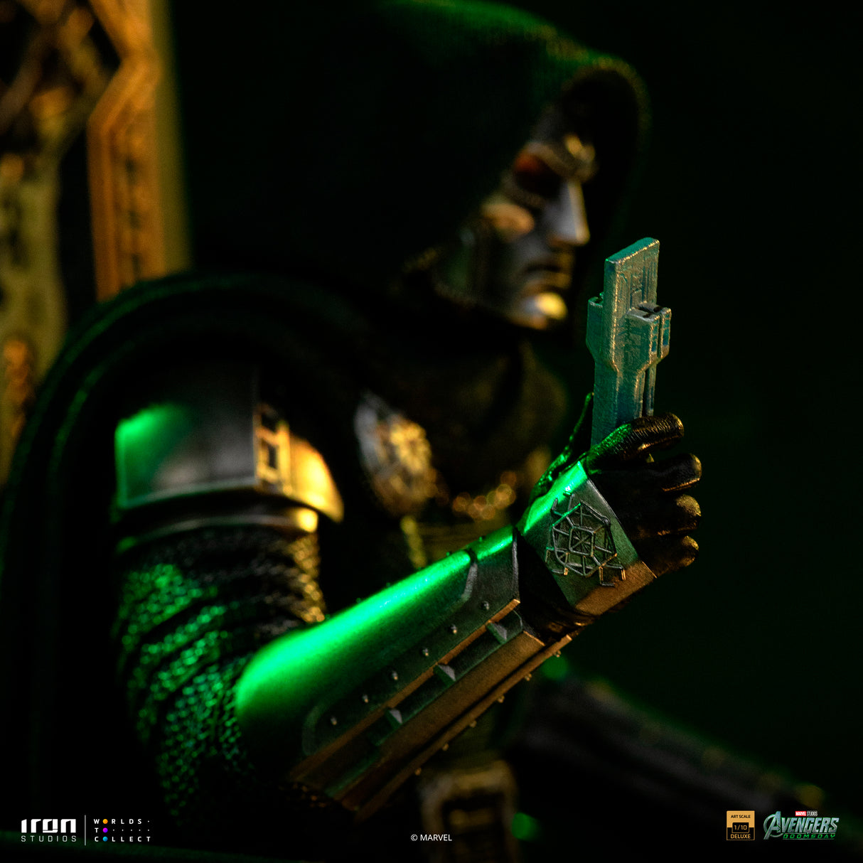 Statue Docteur Doom on Throne Avengers: Doomsday - Art Scale 1/10 | Marvel