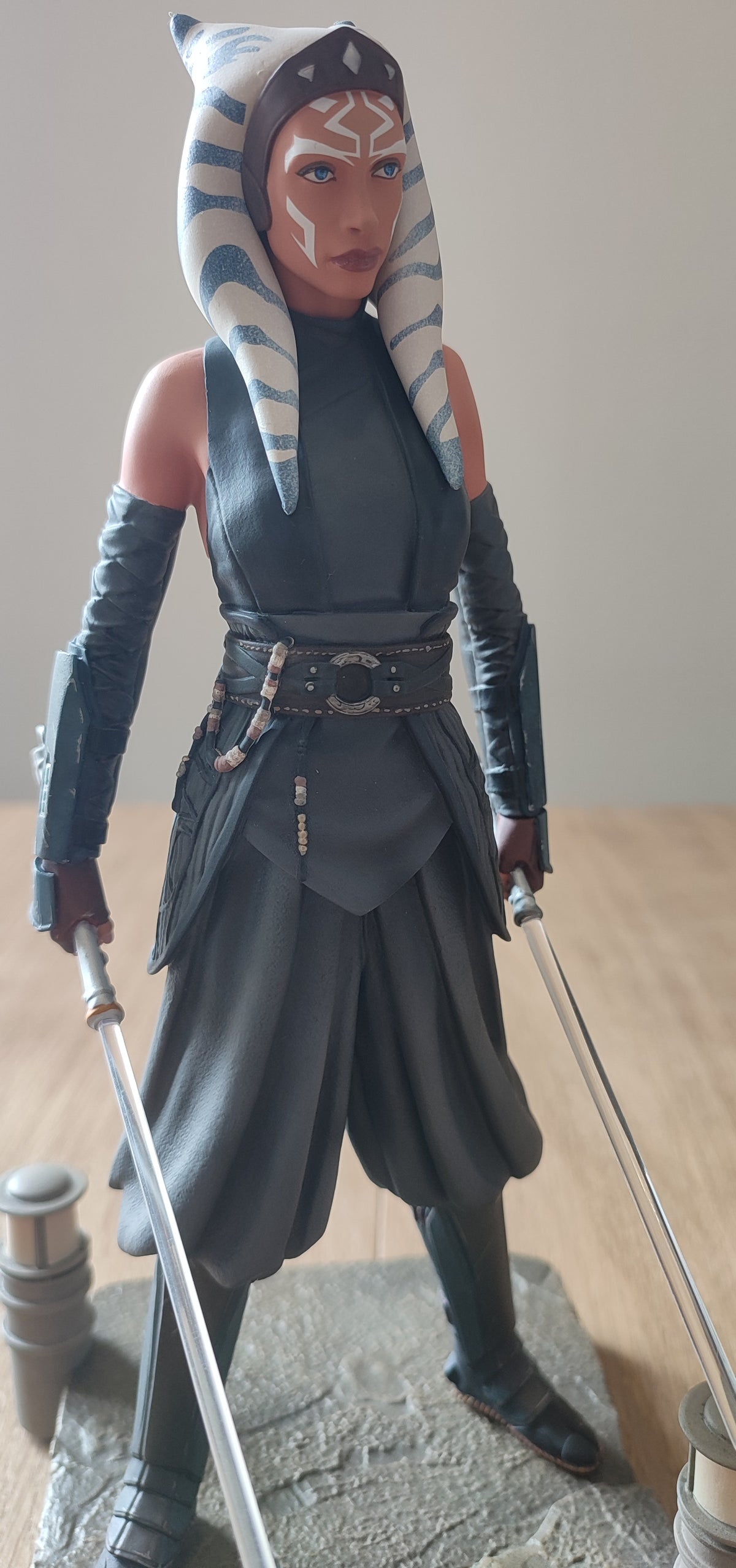 Statue Ahsoka Tano The Mandalorian 1/7 Scale Statue, Star Wars - vue 5